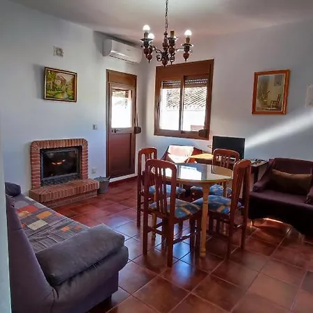 El Sendero Apartment *