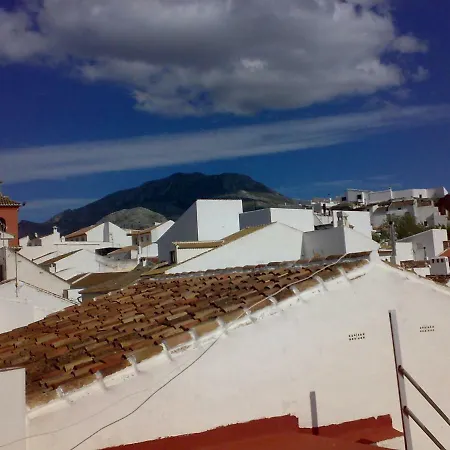 Apartment El Sendero El Burgo